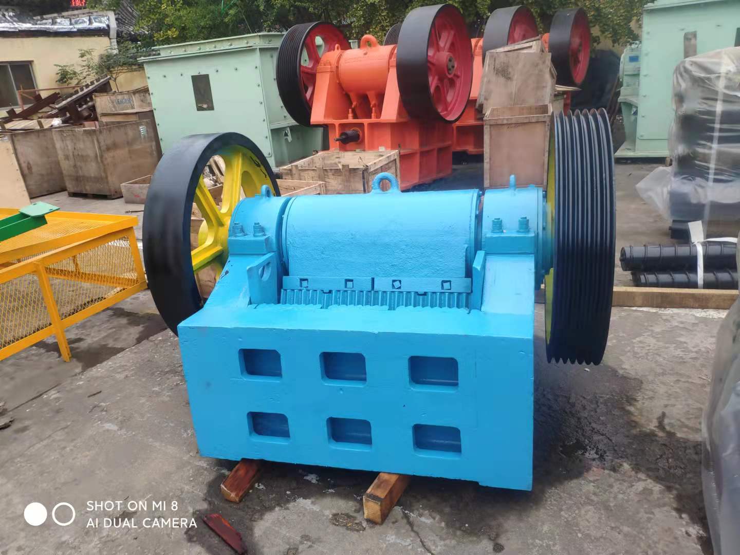 Fine jaw crusher 150×750 mm